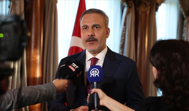 Türkiye Dışişleri Bakanı Fidan, Beyaz Saray’daki Trump-Şara görüşmesine katıldı