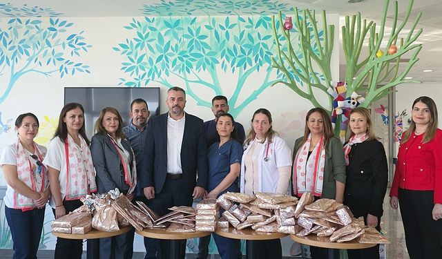 Kamu-İş’ten Çocuk Onkoloji ve Hematoloji Bölümü’ne bağış