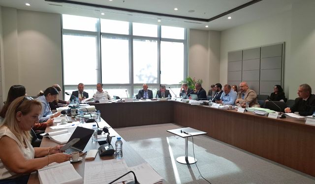 Komitede Lefke Avrupa Üniversitesi’nin 2 milyar 405 milyon 878 bin TL’lik bütçesi kabul edildi