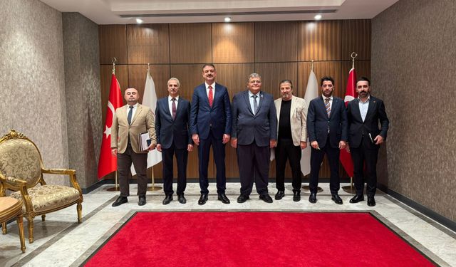 EVKAF Genel Müdürü Tümer Ankara’da düzenlenen Türk Akademisinin 15. kuruluş yıldönümü törenine katıldı