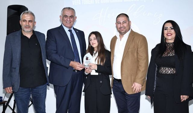 EĞİTİM GÖNÜLLÜSÜ RÜSTEM CED’İN DESTEĞİ İLE 200 KİŞİLİK KONFERANS SALONU HİZMETE GİRDİ