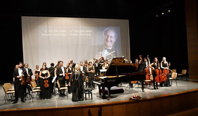 4. Gülsin Onay piyano festivali yapıldı