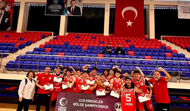 U 18 erkek karması yarı finalde