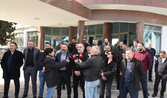 “EKTAM İşçilerine Dayanışma Hesabına İzin Yok” Sendikalar İçişleri Önünde