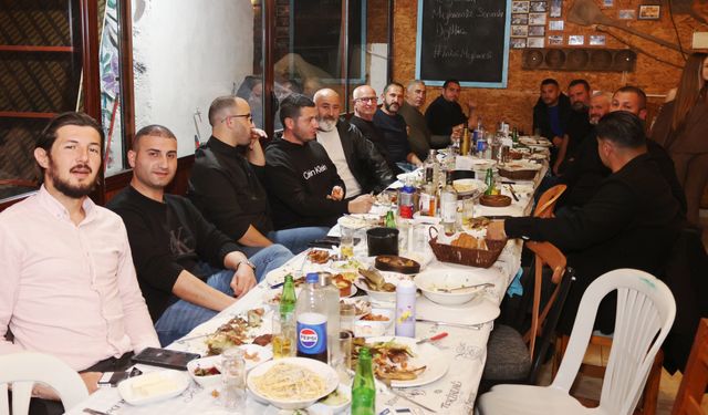 Türkmenköylüler Kenetlendi