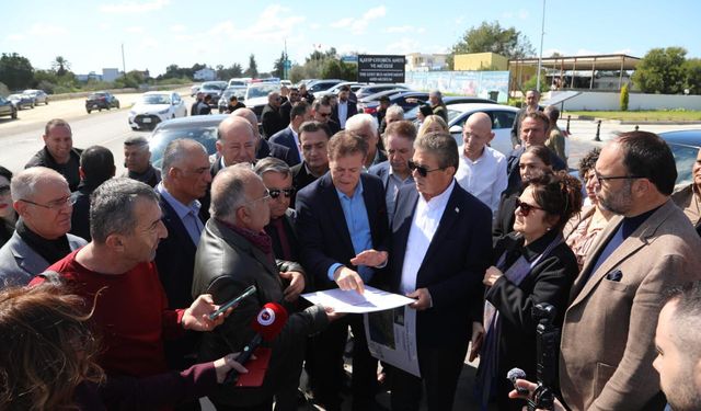 Başbakan Üstel, İskele-Boğaz Yolu proje alanında incelemelerde bulundu