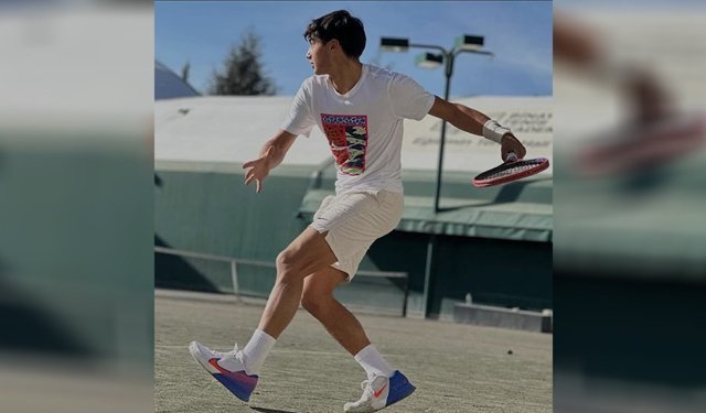 Aren Baybars'dan Villena’da Çifte Başarı