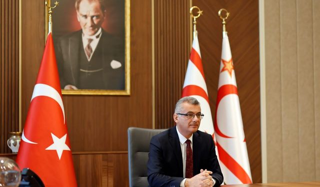 Erhürman: “Deniz altından kabloyla elektrik bağlantısı Kıbrıs-Türkiye-Yunanistan arasında kurulmalı”