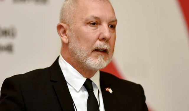 Akpınar: “Çok uluslu öğrenciler ve akademisyenler haklı bir tedirginlik yaşıyor ama tüm birimlerimiz görev başında"