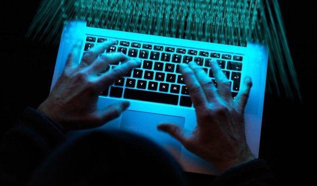 "Siyah şapkalı hacker" çetesi çökertildi: 20 milyon kişinin verisi ele geçirildi