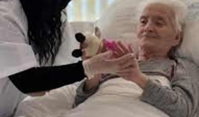 Yaşlılara Saygı Haftası’nda CTP’den çağrı: “Yaşlanan nüfus için güçlü sosyal ve sağlık politikaları şart”