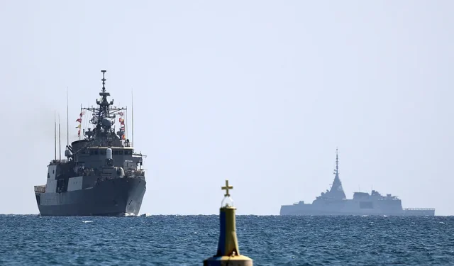 Yunan firkateynleri "Kimon" ve "Psara" önümüzdeki hafta yeni gemilerle değiştirilecek