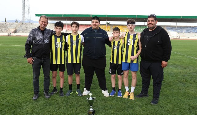 Şehit Turgut Ortaokulu’ndan çifte birincilik