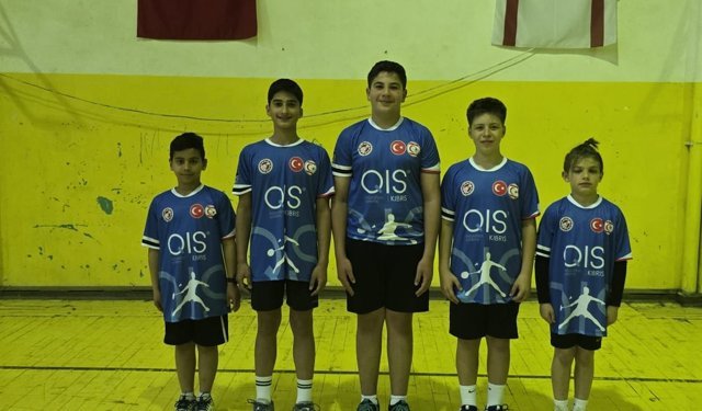 Lefkoşa Badminton Hedefe İlerliyor