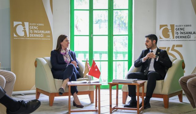 CTP, Genç İş İnsanları Derneği’ni ziyaret etti