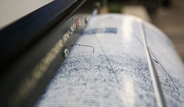 Akdeniz'de 4,2 büyüklüğünde deprem