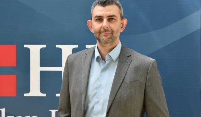 Aral Moral: "Banka üzerinden maaş zorunluluğu sosyal güvenlik açığını çözmez."