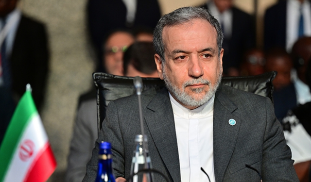 İran: Hürmüz Boğazı, Lübnan'daki ateşkes süresinin sonuna kadar tüm ticari gemilerin geçişine açık olacak