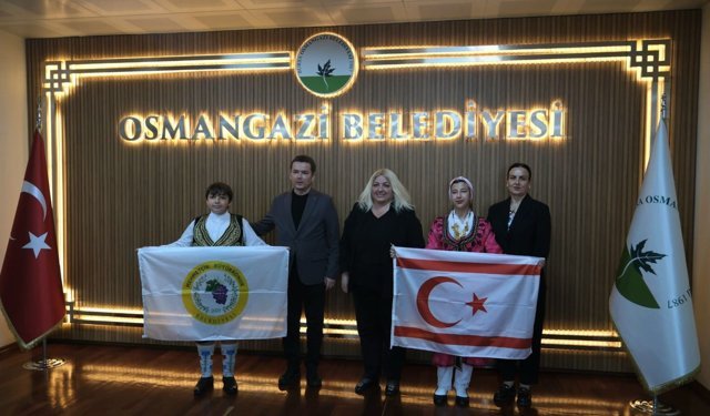 Mehmetçik Büyükkonuk Halk Dansları Bursa’da gururlandırdı