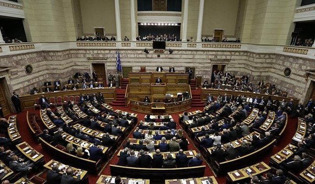 Yunanistan’da yolsuzluk soruşturması nedeniyle kabine değişikliği yapıldı