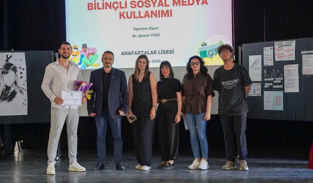 ARUCAD, Anafartalar Lisesi öğrencilerine yönelik “Sosyal Medya” ve “Benlik Algısı” semineri düzenledi