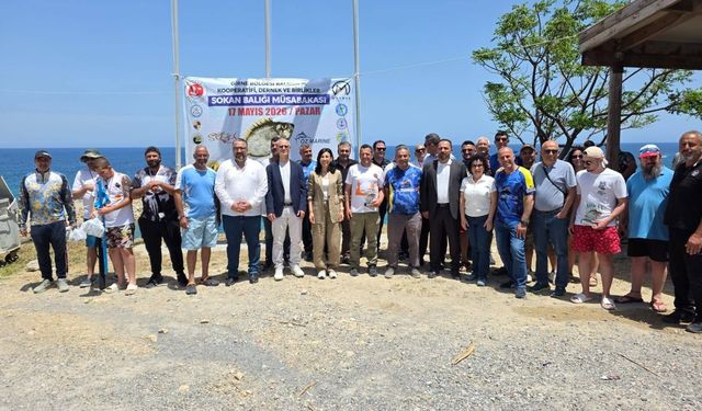 Karaoğlanoğlu Balıkçı Barınağı’nda renkli müsabaka