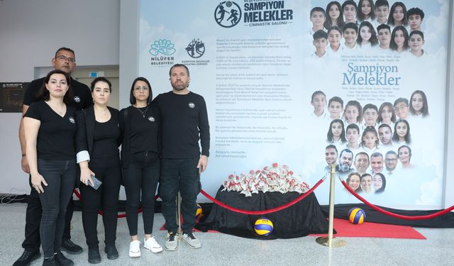 Uluçay, “Beşevler Şampiyon Melekler Cimnastik Salonu” isim verme törenine katıldı