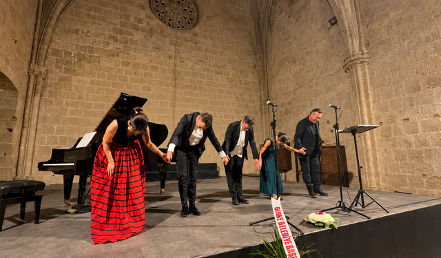 Lefkoşa ve Girne’de 19 Mayıs konserleri verildi