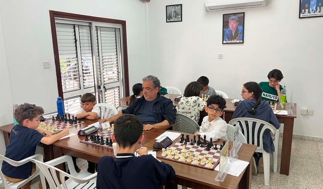 Müesseseler Satrançta Yarışıyor