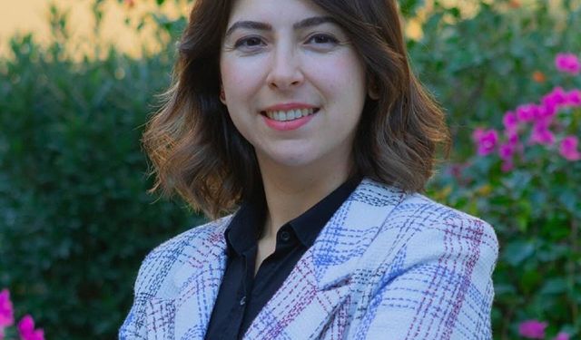 DAÜ Öğretim Üyesi Gezer, beslenme ve diyetetik alanında ilk Kıbrıslı Türk profesör oldu