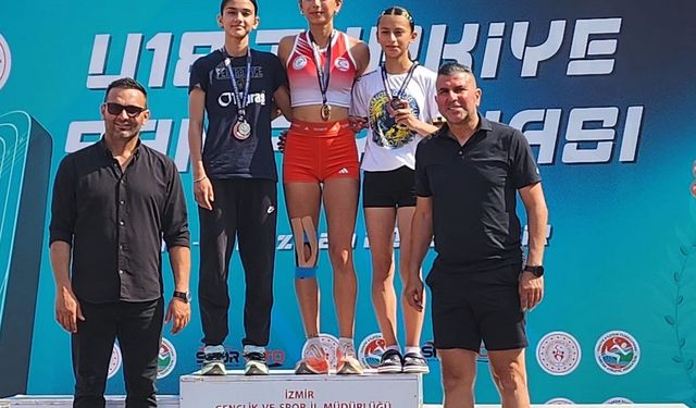 DAÜ sporcusu Ada Kafa, U18 Türkiye Şampiyonu oldu