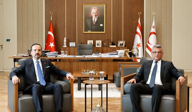 Cumhurbaşkanı Erhürman, AK Parti Genel Başkan Yardımcısı Zorlu’yu kabul etti