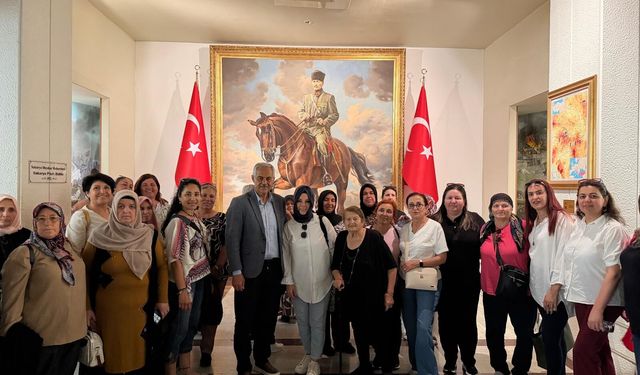 Tatlısu Belediyesi kadınlar için kültür gezisi düzenledi
