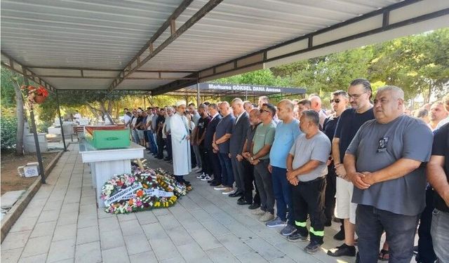 Gemi kazasında hayatını kaybeden 59 yaşındaki Nuray Özbiler Gazimağusa'da toprağa verildi