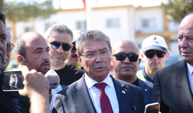 Üstel: “Arama-kurtarma gemisi Çanakkale’den yola çıktı...Batan gemiye yarın öğleden sonra ulaşılması planlanıyor”