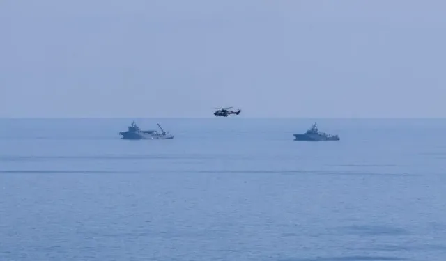 AA, Girne açıklarında batan gemiye ilişkin arama kurtarma çalışmalarını TCG Alemdar'da görüntüledi