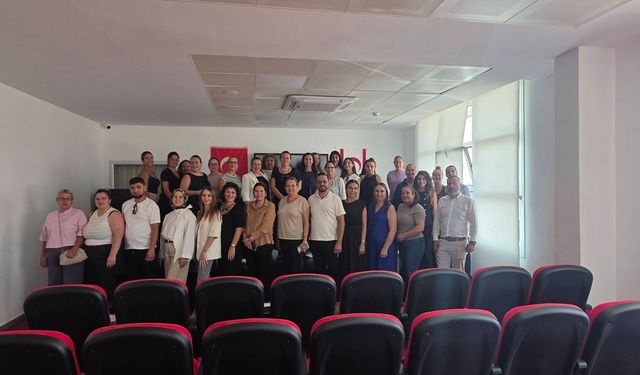Sosyal Hizmetler Dairesi personeline "Yaşlı psikolojisi ve psikososyal destek" eğitimi