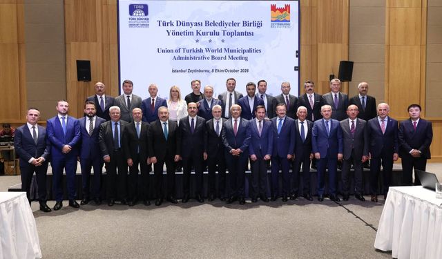 Özçınar Türk Dünyası Belediyeler Birliği toplantısına katıldı