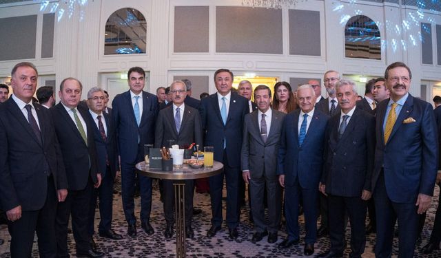 Ertuğruloğlu, TDT’nin resepsiyonuna katıldı