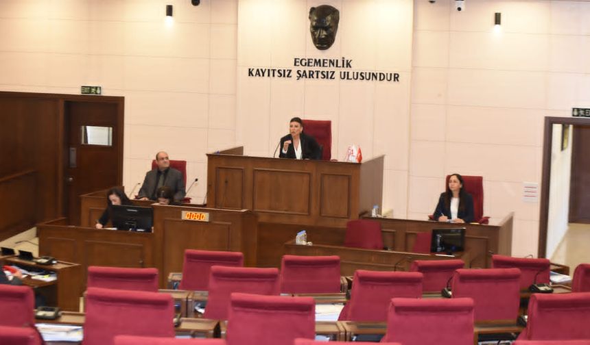 CTP, Cumhuriyet Meclisi'nde oturumu "Meclis Başkanlığı Seçimi" gündemiyle açma girişiminde bulundu