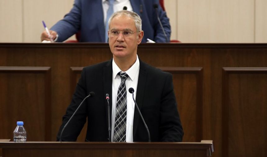 Oğuzhan Hasipoğlu: Rum Lider ve Başpiskopos’un sözleri Ada’daki atmosferi zehirliyor