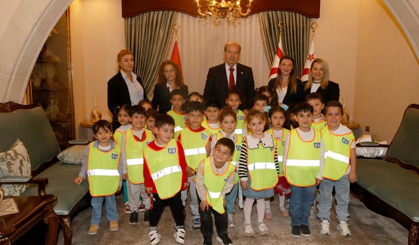 Cumhurbaşkanı Tatar, Bilgi Durağı Etüd Merkezi’ni kabul etti