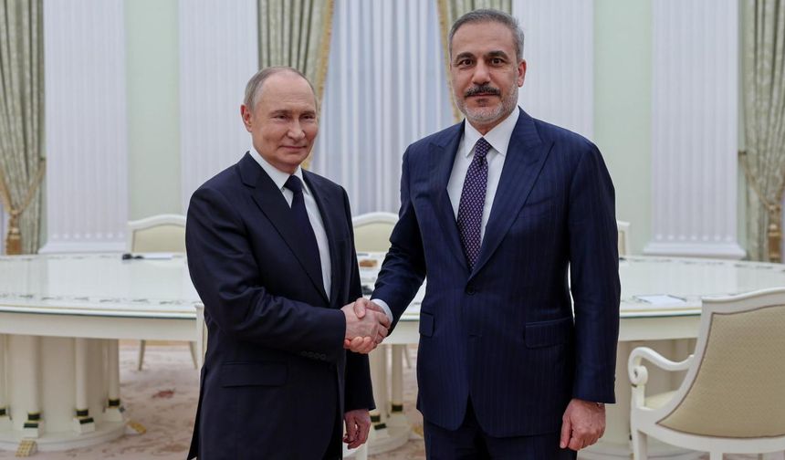 Bakan Fidan, Rusya Devlet Başkanı Putin ile görüştü