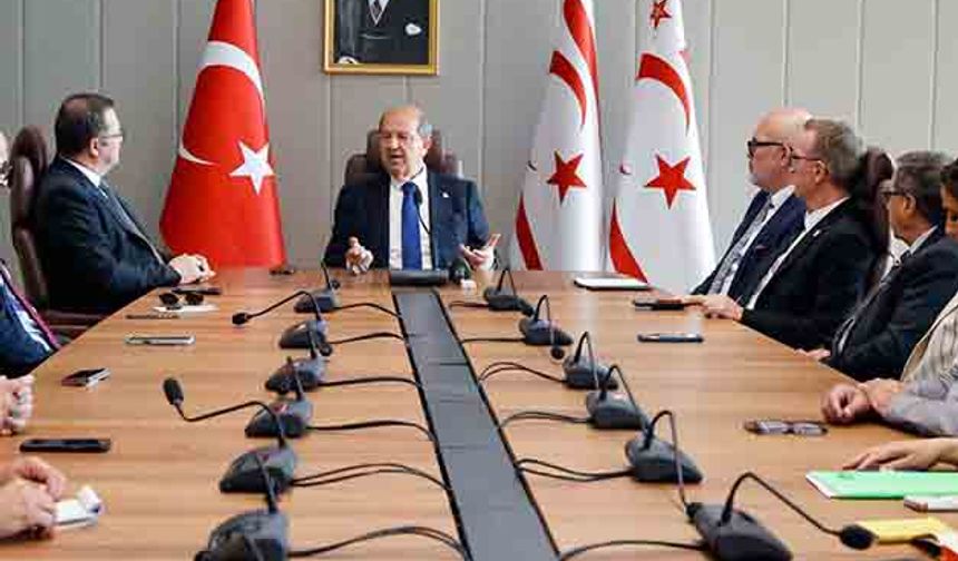 Cumhurbaşkanı Tatar, Kıbrıs Türk Ticaret Odası Başkanı Deniz ve heyetini kabul etti