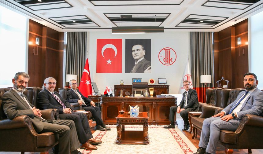 Yunus Emre Enstitüsü ve AÖA arasında iş birliği protokolü imzalandı