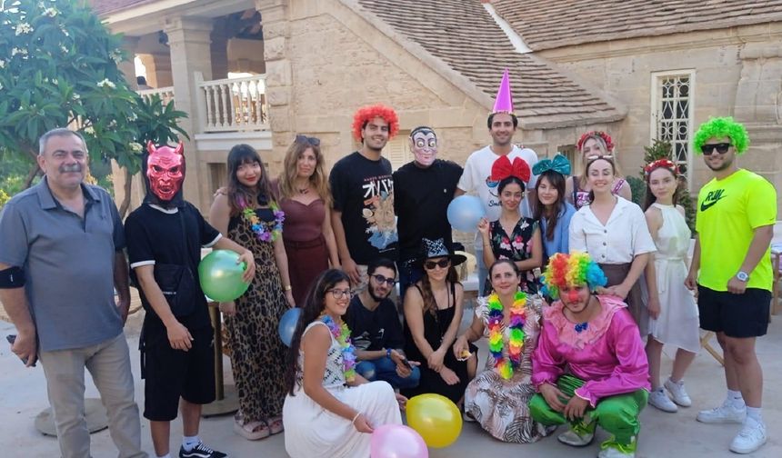 DAÜ’den Sos Çocuk Köyü öğrencilerine balo