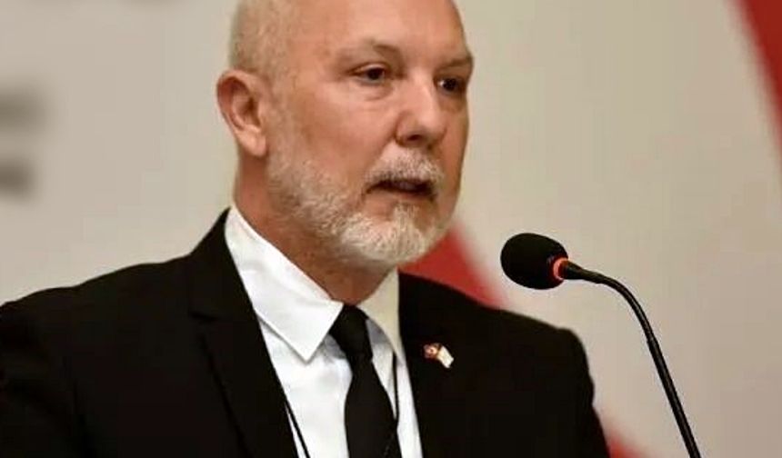 Akpınar: “Atatürk’ü evrensel bir fikir ve karakter sembolü olarak anıyoruz”