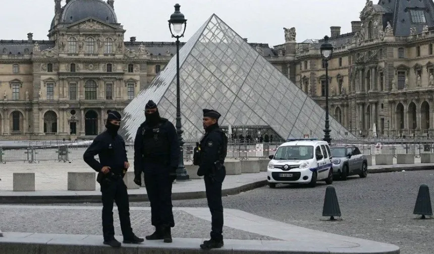 Louvre soygunu organize suç işi değil, küçük çaplı hırsızların işi çıktı