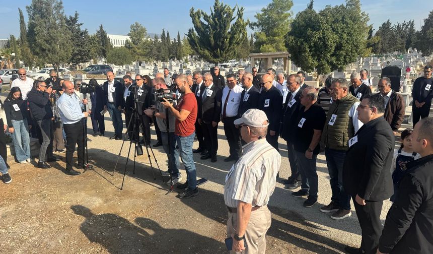 Zehra-Özker Özgür mezarları başında anıldı
