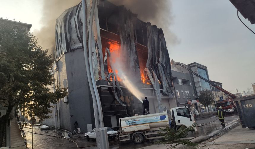 Kocaeli'de kozmetik fabrikasındaki yangına ilişkin 8 zanlı daha gözaltına alındı; gözaltı sayısı 11'e yükseldi